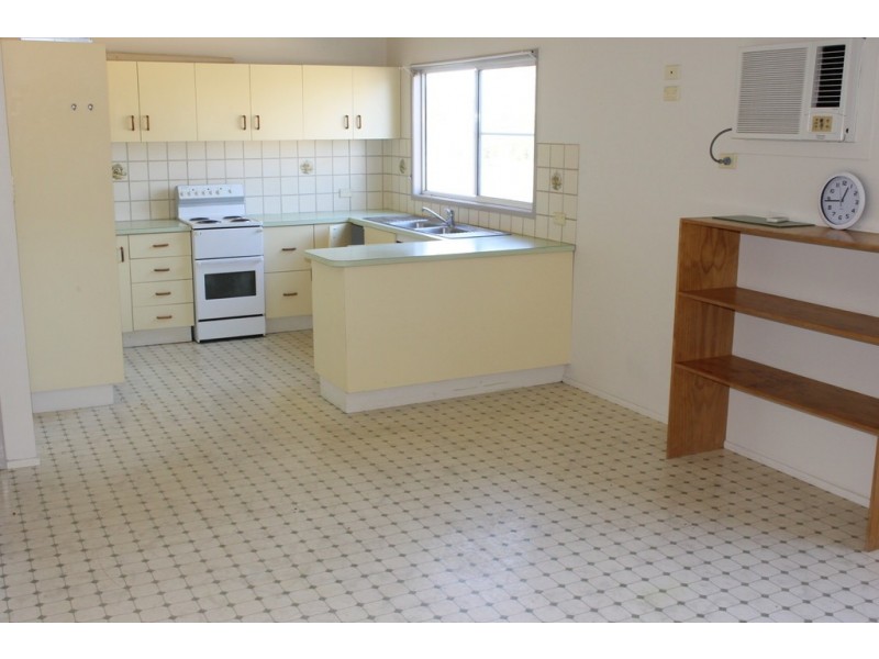 3/70 Bunya Street, Dalby QLD 4405