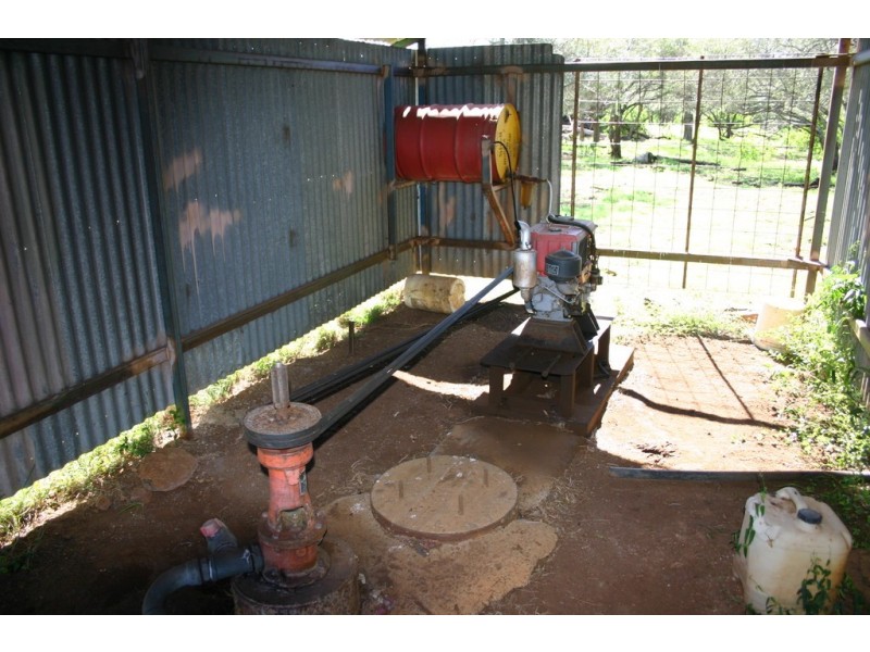 Bowenville QLD 4404