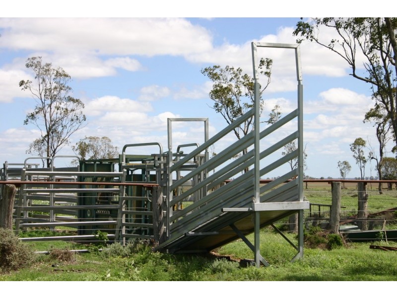 Bowenville QLD 4404