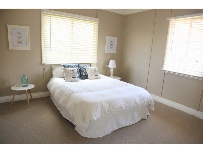 23 Bunya Street, Dalby QLD 4405