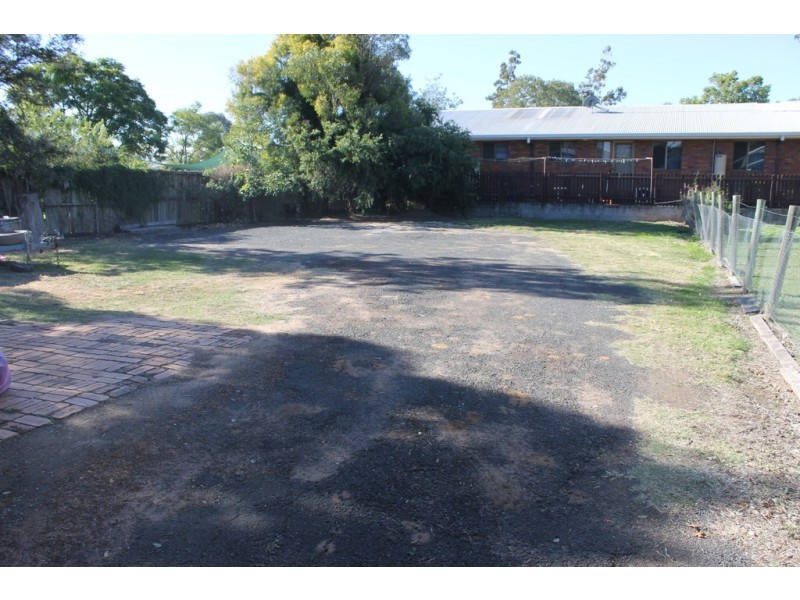 21 Patrick Street, Dalby QLD 4405