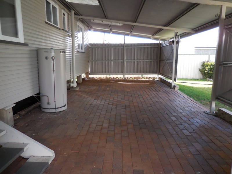 9 Clark Street, Dalby QLD 4405