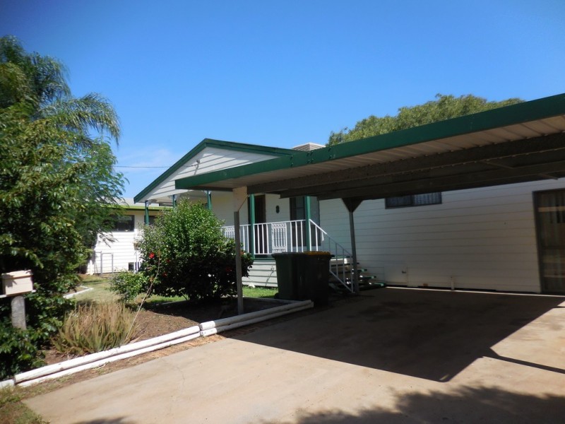 8 Ormonde Court, Dalby QLD 4405
