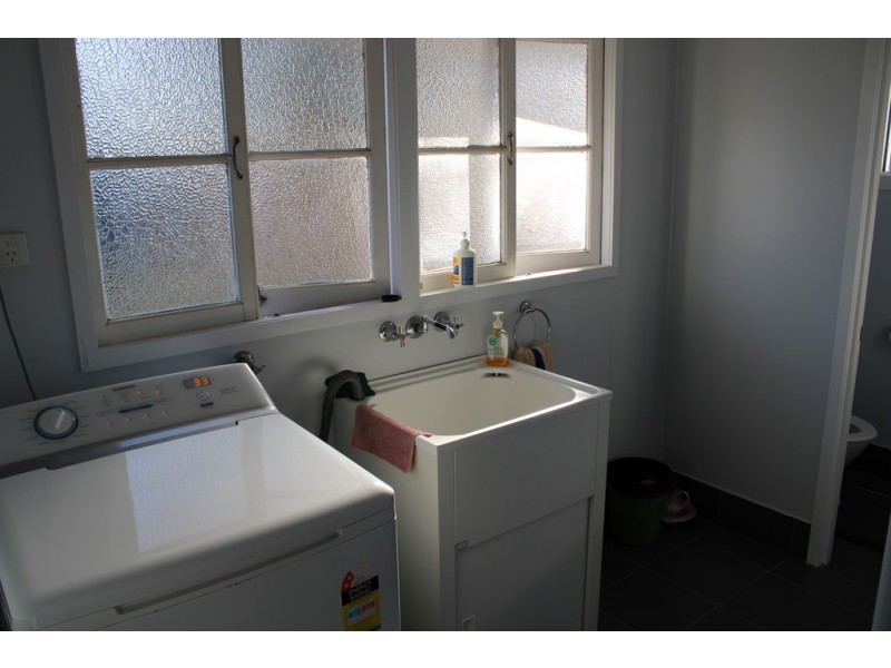 42 Warra Street, Jandowae QLD 4410