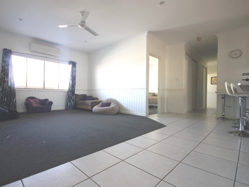 19 Burke Street, Dalby QLD 4405