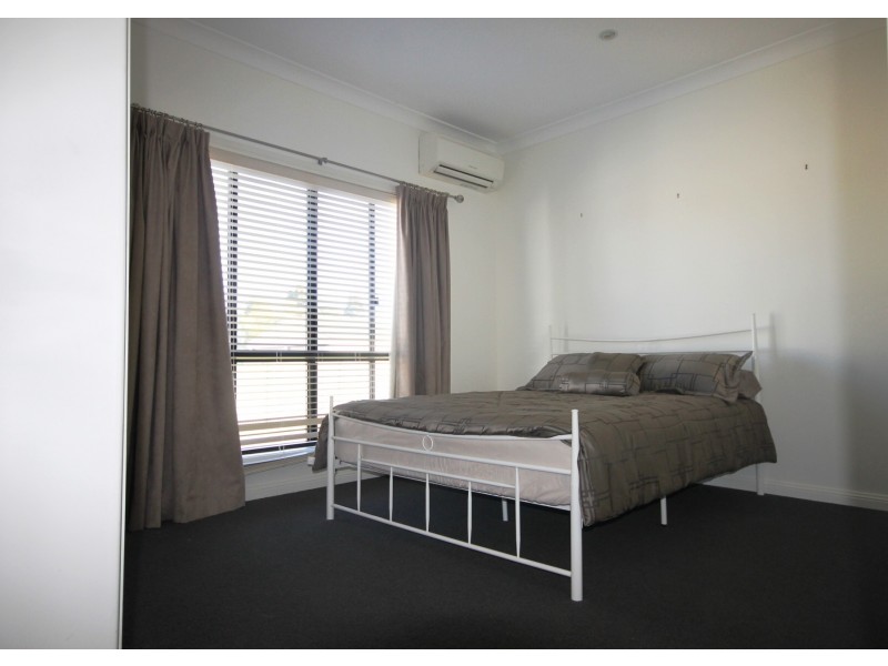 19 Burke Street, Dalby QLD 4405