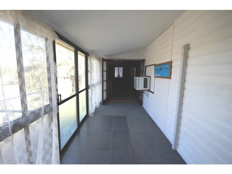 35 Queen Street, Jandowae QLD 4410