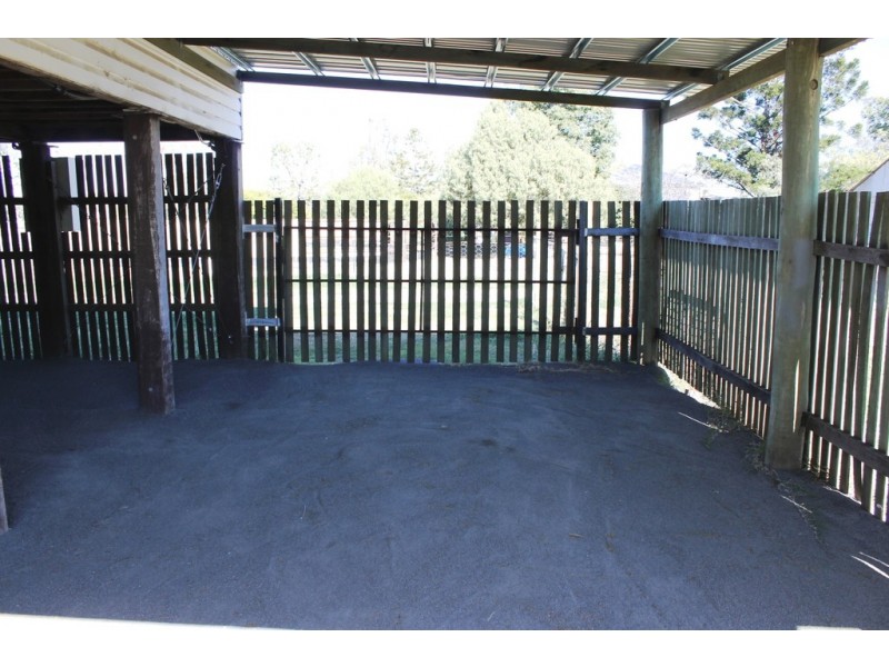 35 Queen Street, Jandowae QLD 4410