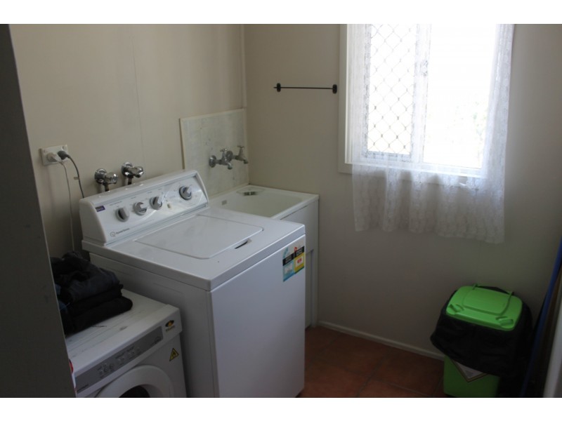 35 Palmer Street, Dalby QLD 4405