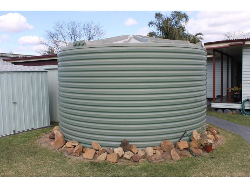 35 Palmer Street, Dalby QLD 4405