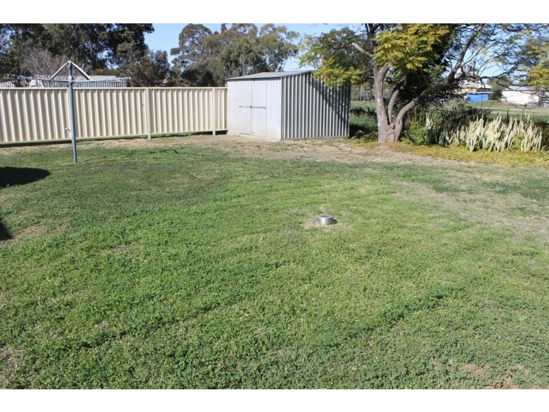 10A HORACE STREET, Dalby QLD 4405