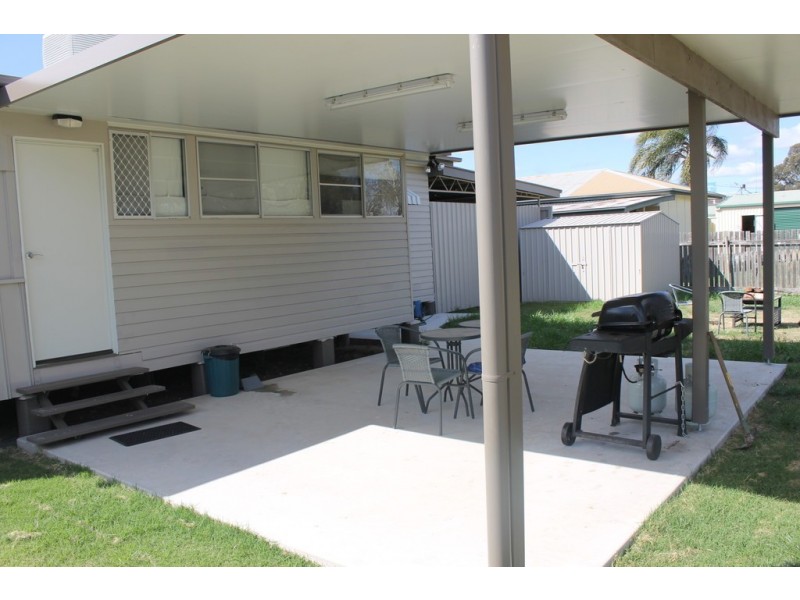 138 Drayton Street, Dalby QLD 4405