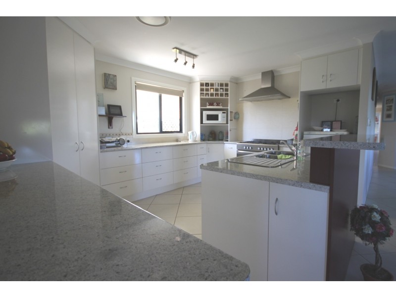 1 Matthew Court, Dalby QLD 4405