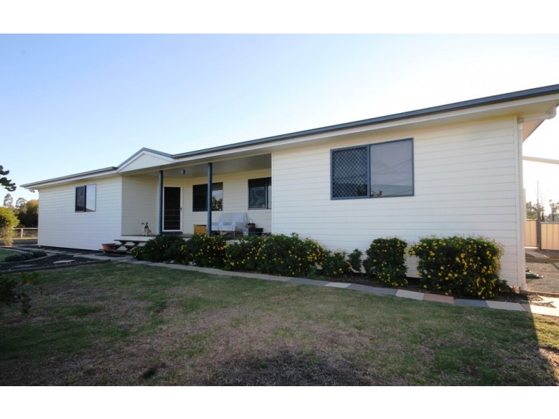 1 Matthew Court, Dalby QLD 4405