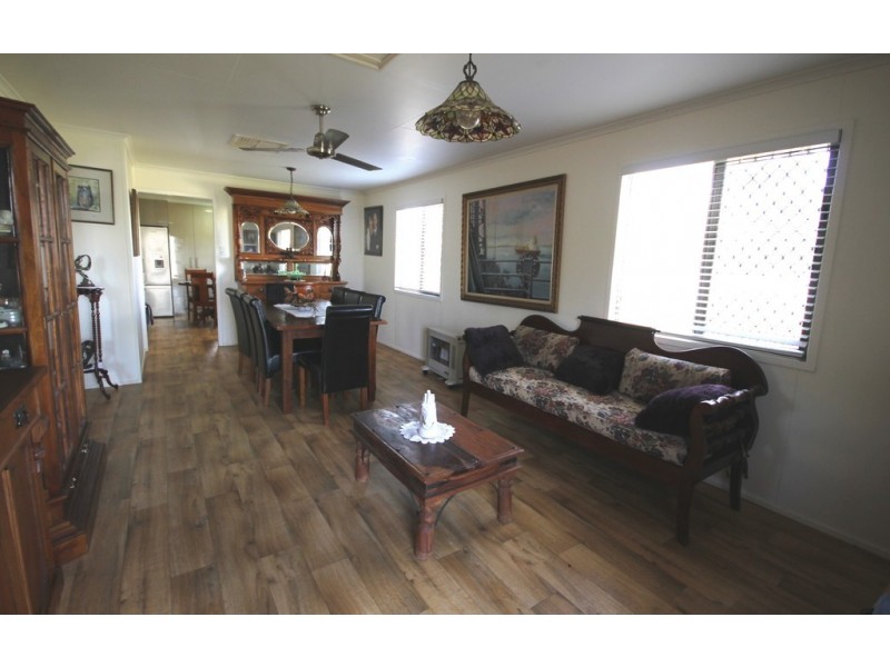 152 Pratten Street, Dalby QLD 4405