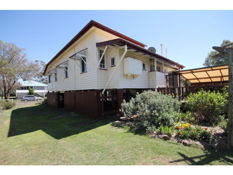 3 Wharf Street, Dalby QLD 4405