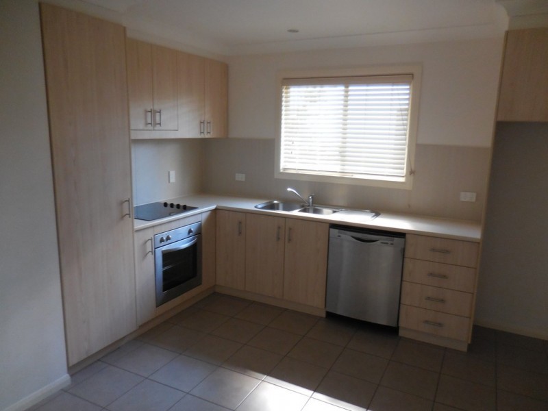 2/18 Myall Street, Dalby QLD 4405