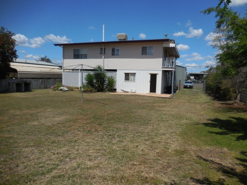 5 Lindsay Street, Dalby QLD 4405
