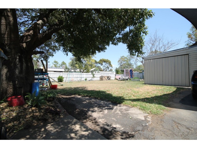 100 Edward Street, Dalby QLD 4405
