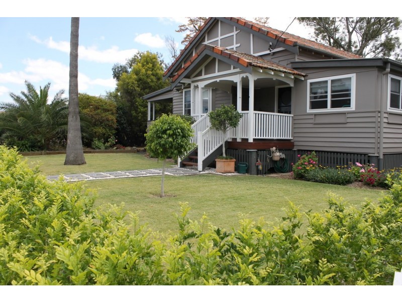 31 Bunya Street, Dalby QLD 4405