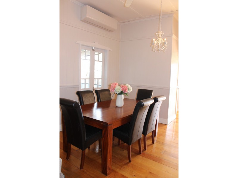 31 Bunya Street, Dalby QLD 4405