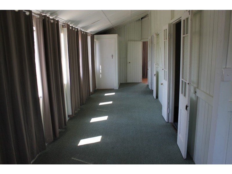 10 Alice Street, Dalby QLD 4405