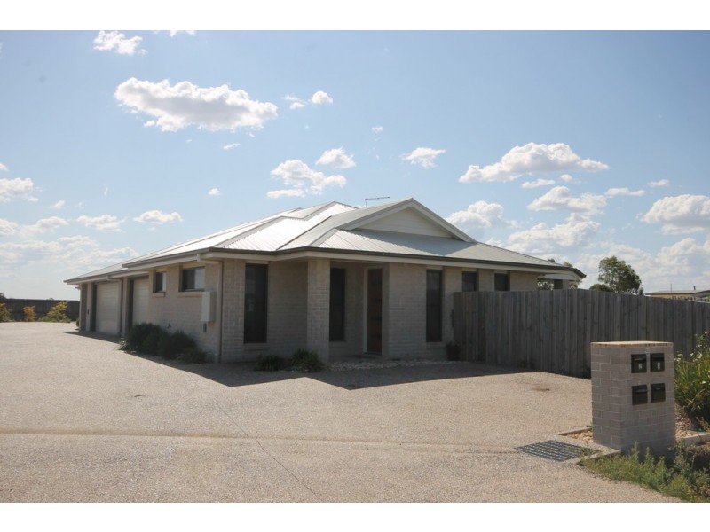 2/62 Gosden Drive, Dalby QLD 4405