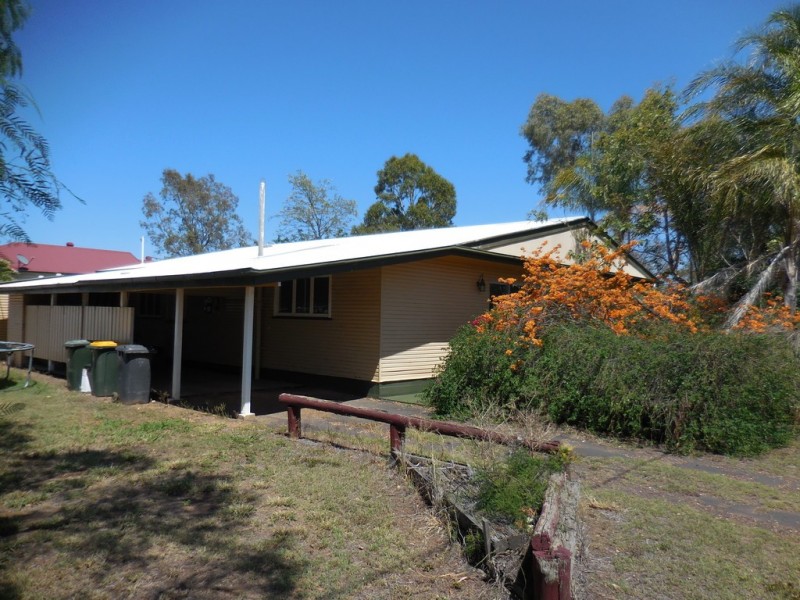 64 George Street, Jandowae QLD 4410