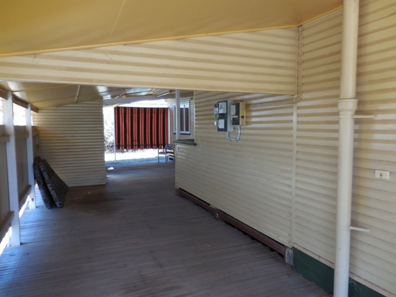 64 George Street, Jandowae QLD 4410