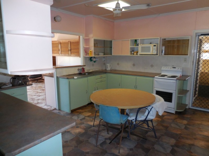 64 George Street, Jandowae QLD 4410