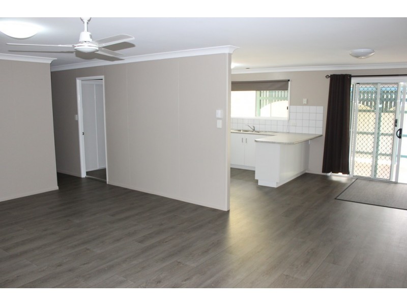 9 Lawson Street, Dalby QLD 4405