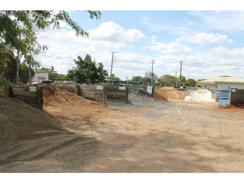 15 Hospital Road, Dalby QLD 4405