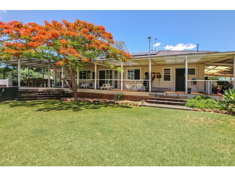 85 Colkerri Drive, Dalby QLD 4405