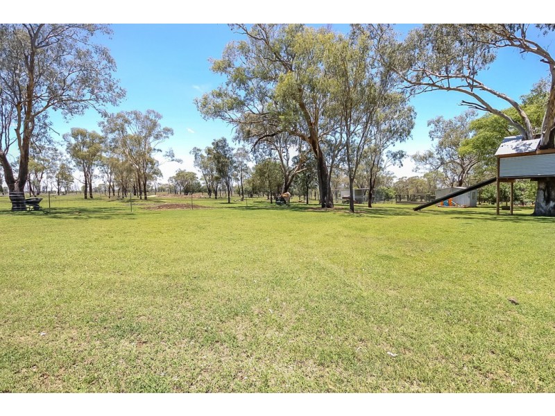 85 Colkerri Drive, Dalby QLD 4405