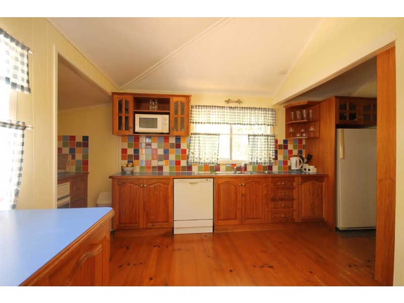 14b Wallace Street, Dalby QLD 4405