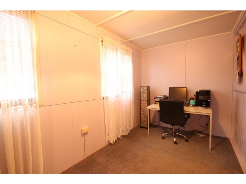 14b Wallace Street, Dalby QLD 4405