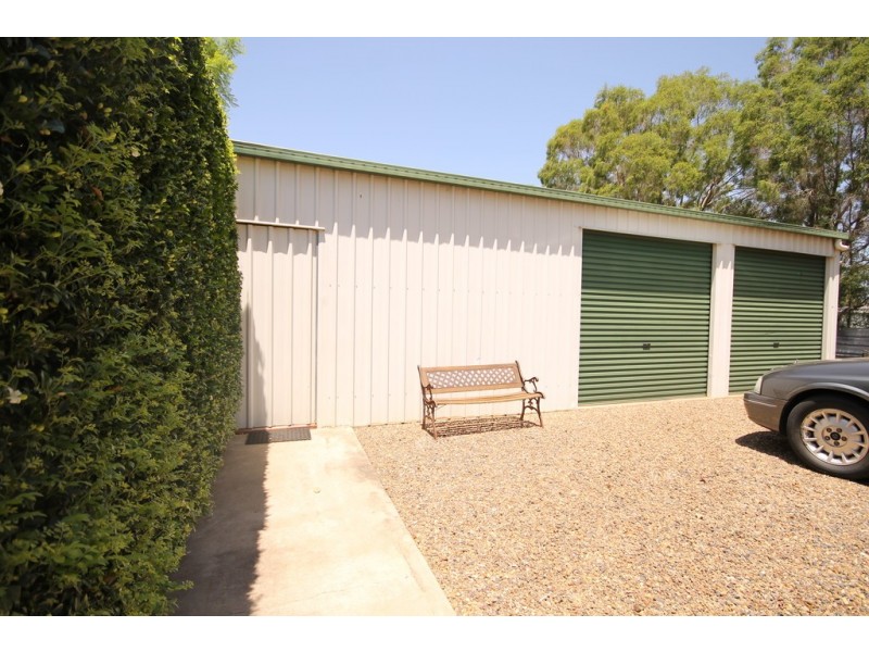 14b Wallace Street, Dalby QLD 4405