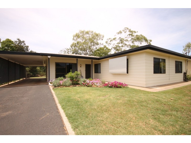 119 Moreton Street, Dalby QLD 4405