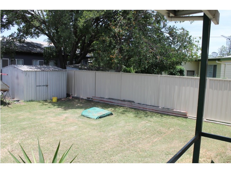 5 Pratten Street, Dalby QLD 4405