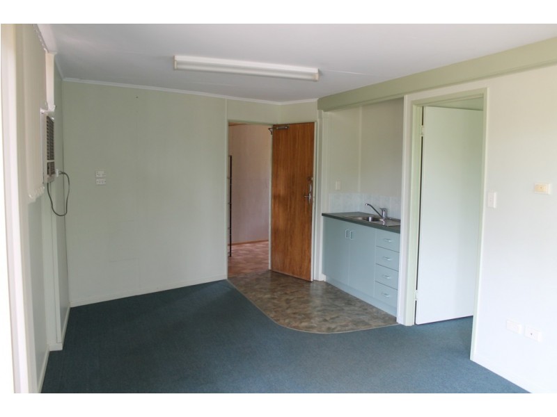 16 Eagle Street, Dalby QLD 4405