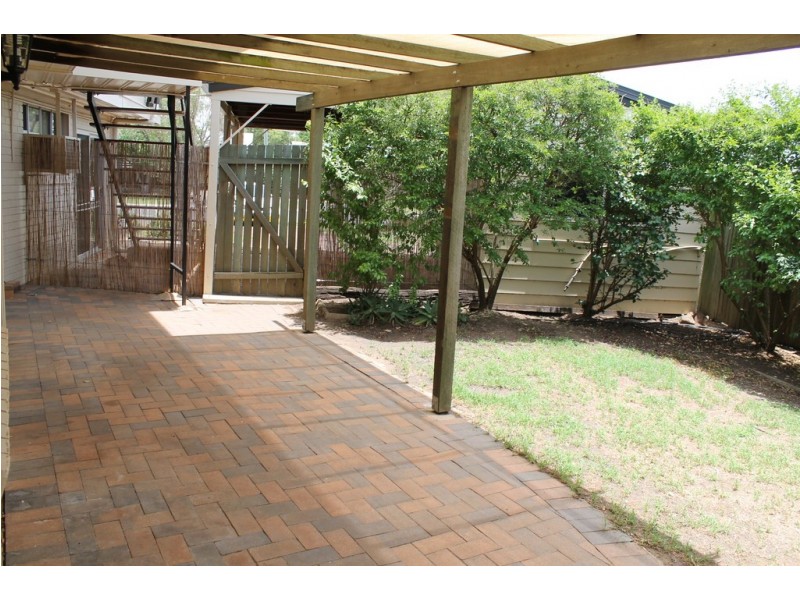 16 Eagle Street, Dalby QLD 4405