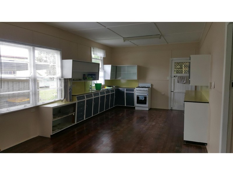 44 Wallace Street, Bell QLD 4408