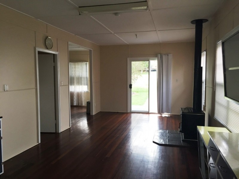 44 Wallace Street, Bell QLD 4408