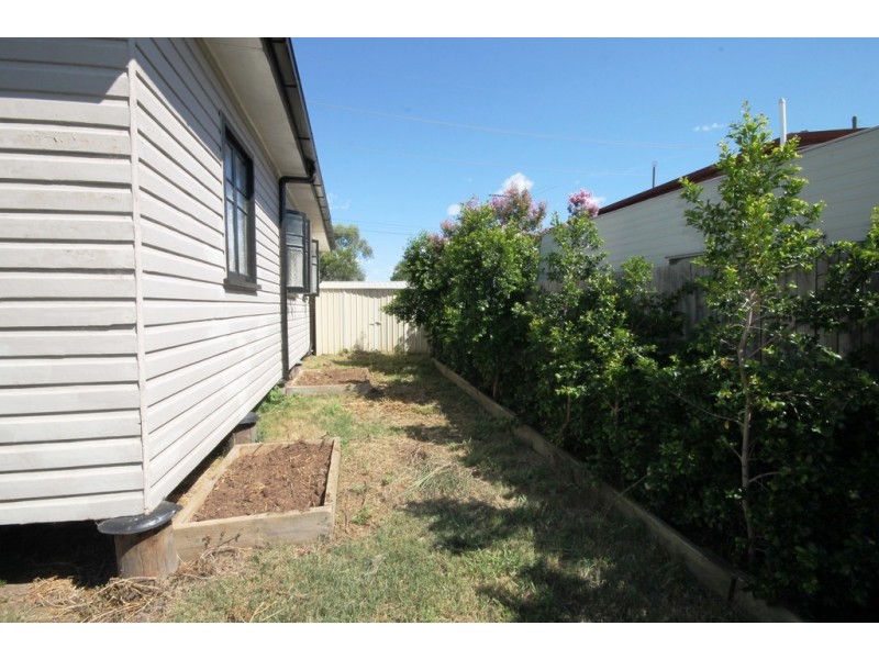 18a Orpen Street, Dalby QLD 4405