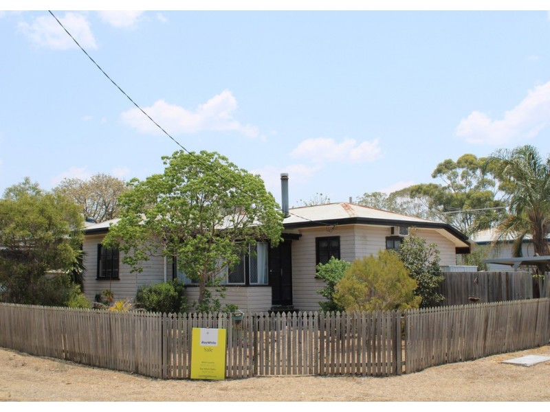 18a Orpen Street, Dalby QLD 4405