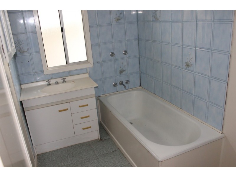 5 Ellen Street, Dalby QLD 4405