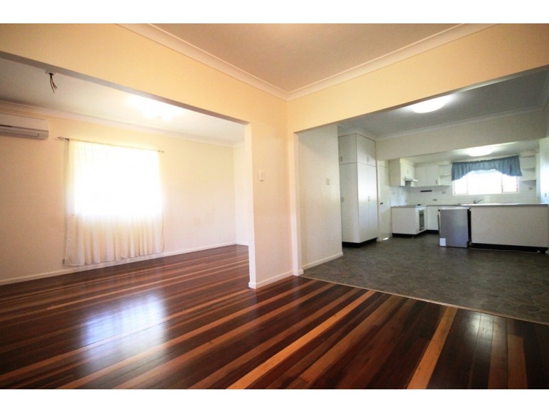 160 Hayden Street, Dalby QLD 4405