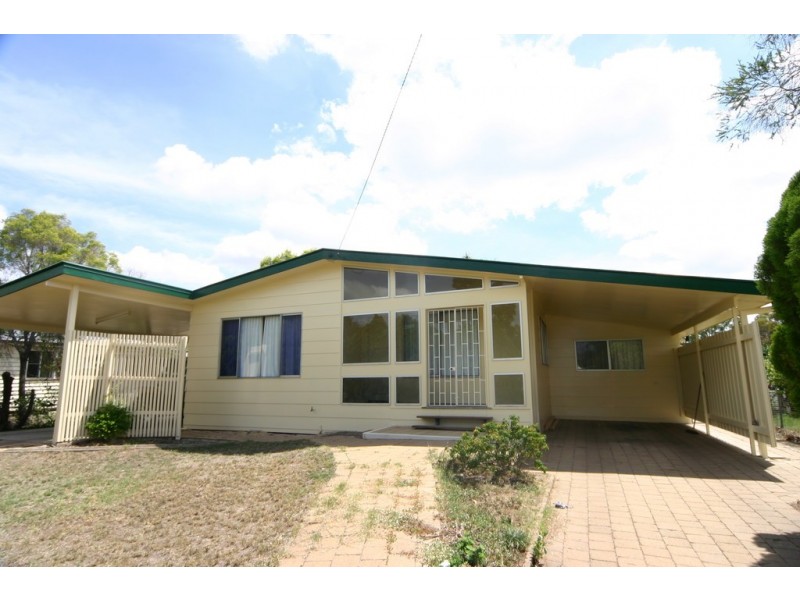 13 Moy Street, Dalby QLD 4405