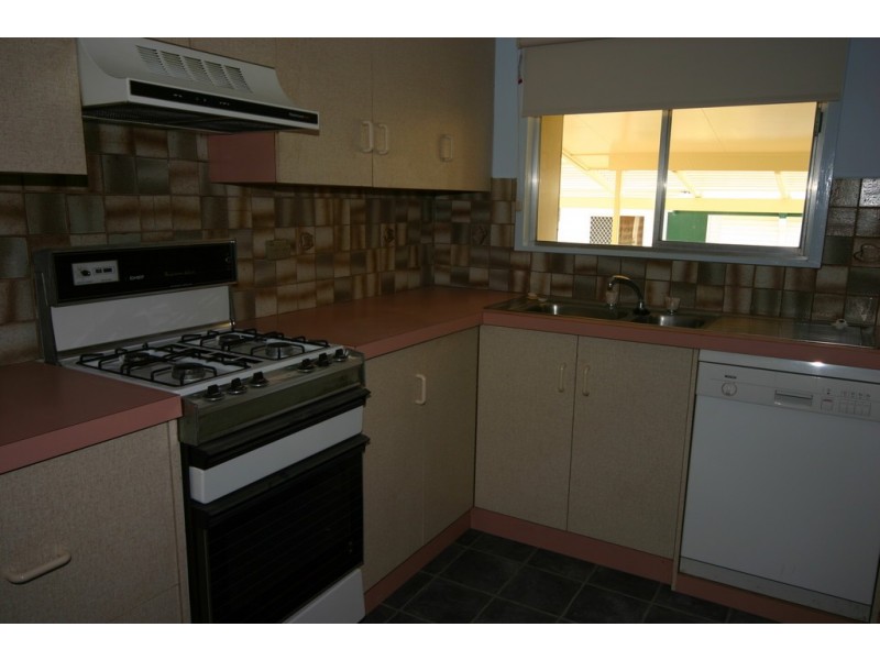 13 Moy Street, Dalby QLD 4405