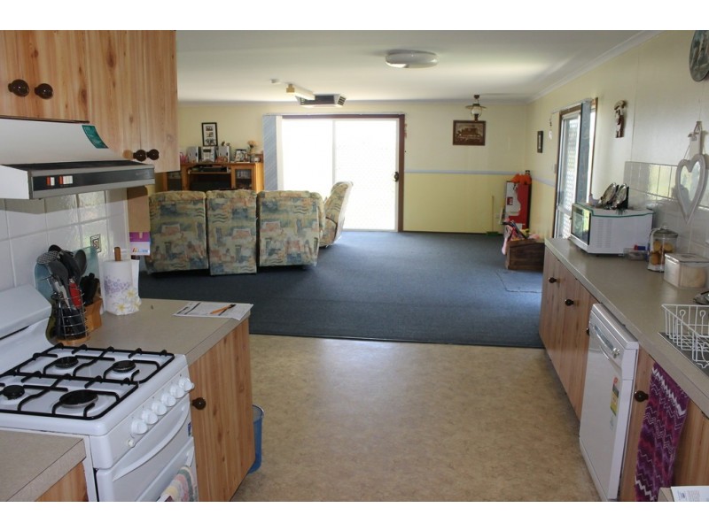 25 Falcon Street, Dalby QLD 4405